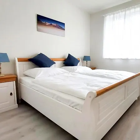 דירה Hangar 19 Seerose 2-3 *